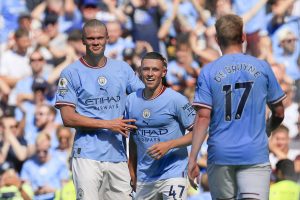 Manchester City Celebrating