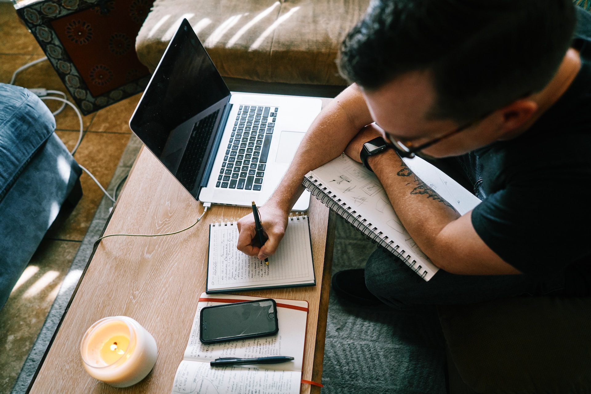 man content writing