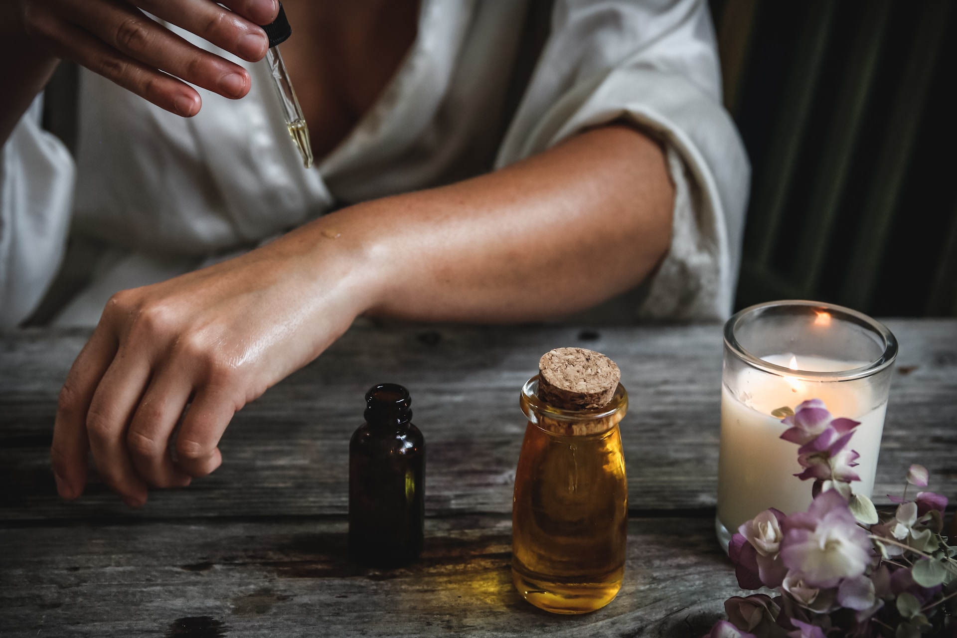 Cinnamon essential oil