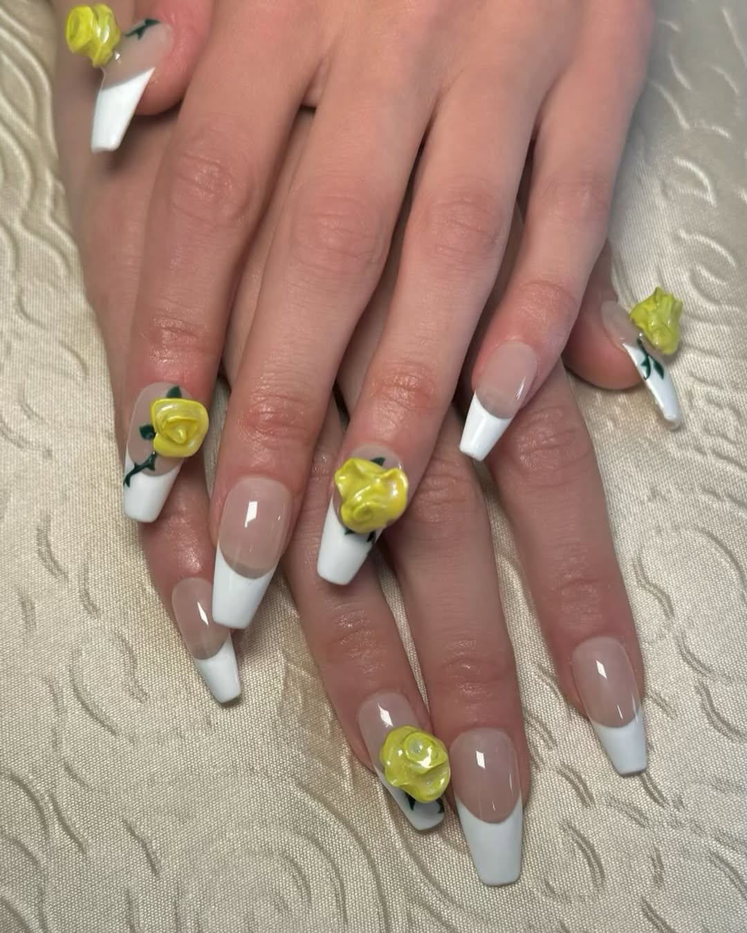 3D_Flower_Spring_Nails